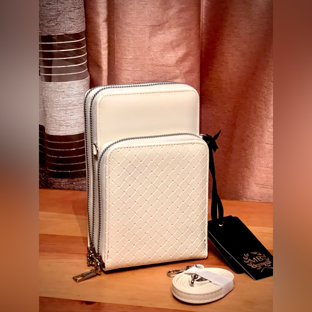 New NWT ITALY VEGAN LEATHER OFF WHITE SMART PHONE CASE, MINI BAG & WALLET